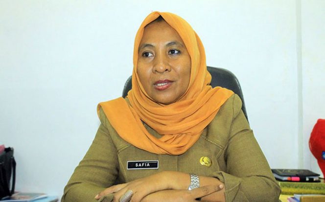 Sekretaris Dewan (Sekwan) Kota Ternate, Safia M. Nur