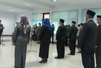 Wali Kota Ternate  M. Tauhid Soleman resmi melantik delapan Pejabat Eselon II Dua di Aula Kantor Wali Kota Ternate
