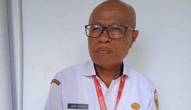 Kepala Dinas Perpustakan dan Kearsipan Kota Tidore Kepulauan, Ade Rakib