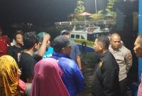 Para awak KM Gerbang Rahmat yang tenggelam di laut sekitar Pulau Morotai berhasil diselamatkan ke pelabuhan Daruba.
