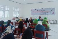 Bawaslu Pulau Morotai menggelar sosialisasi melibatkan kaum perempuan dalam pengawasan Pemilu serentak di aula SMA Muhammadiyah, pada pukul 14.40 WIT, Rabu (14/06/2023) 