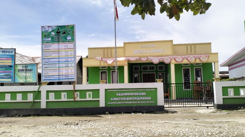 Kantor Desa Laiwui Kecamatan Obi, Kabupaten Halmahera Selatan