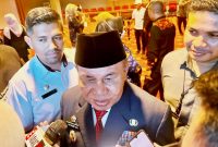 Plt Gubernur Malut M. Al Yasin Ali saat diwawancarai wartawan, Kamis (01/02/2024).