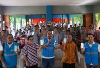 General Manager, Awat Tuhuloula mengajak semua Guru dan Siswa/Siswi SMAN 13 Ambon untuk mendowload aplikasi PLN Mobile